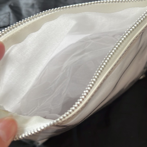 Refa cosmetic bag or clutch.clear plastic out and fabric inside BN - Picture 4 of 4